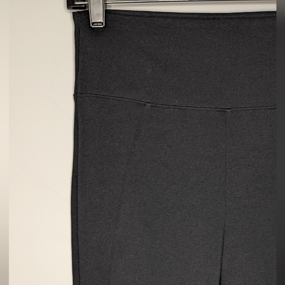 Assets by Spanx Black High Rise Leggings - Picture 5 of 7